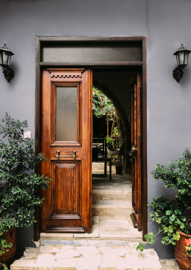 Porte entrée en bois